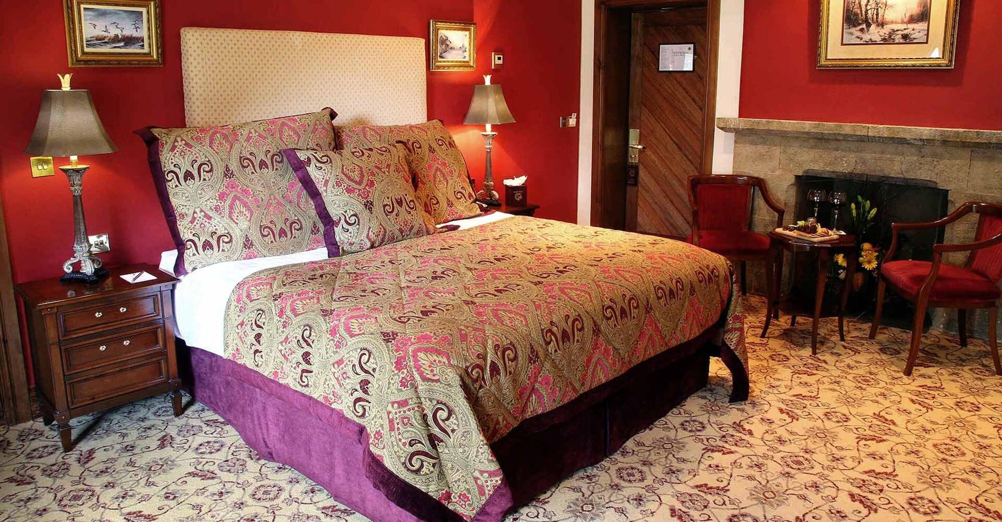 Отель Lough Rynn Castle Mohill Экстерьер фото