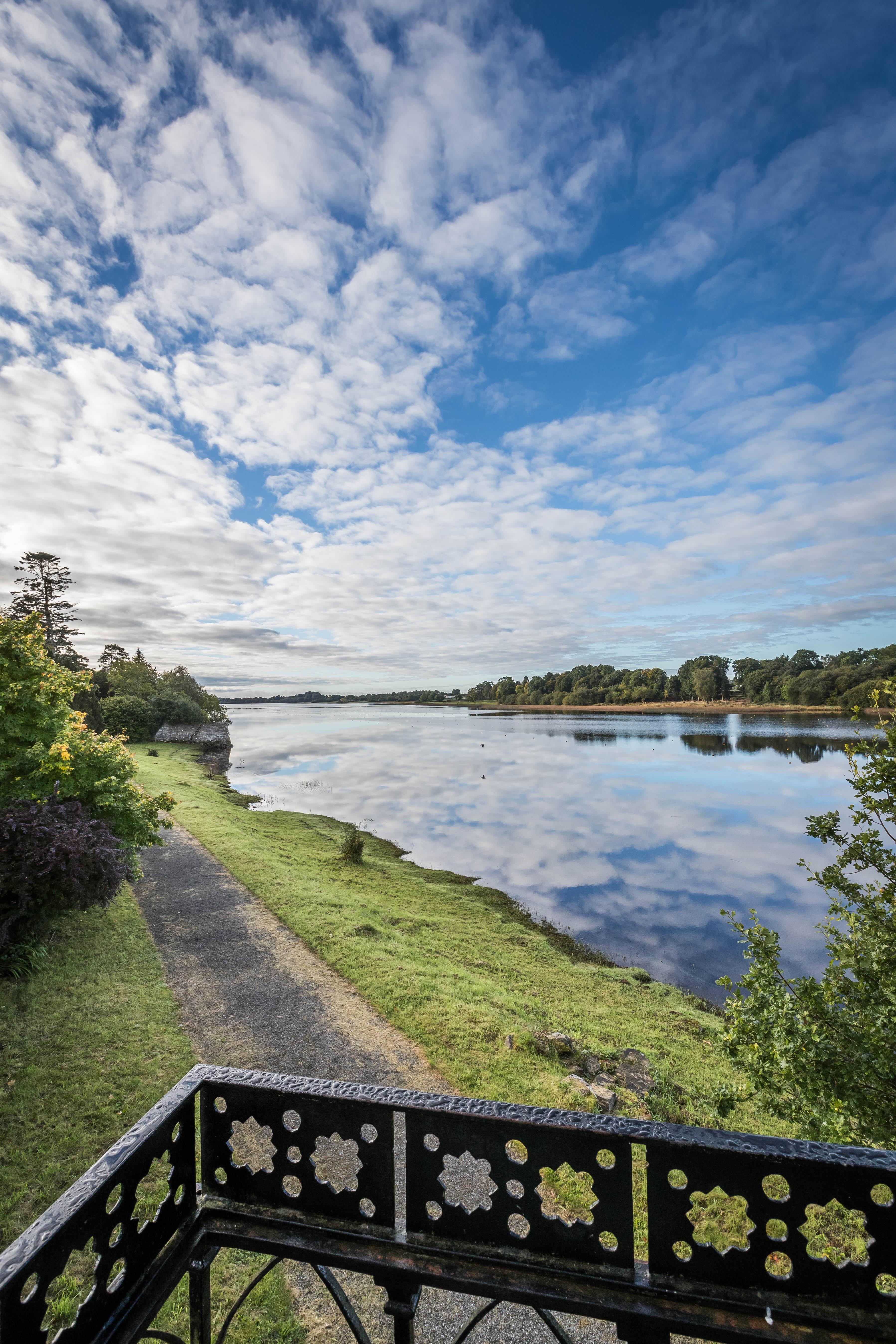 Отель Lough Rynn Castle Mohill Экстерьер фото
