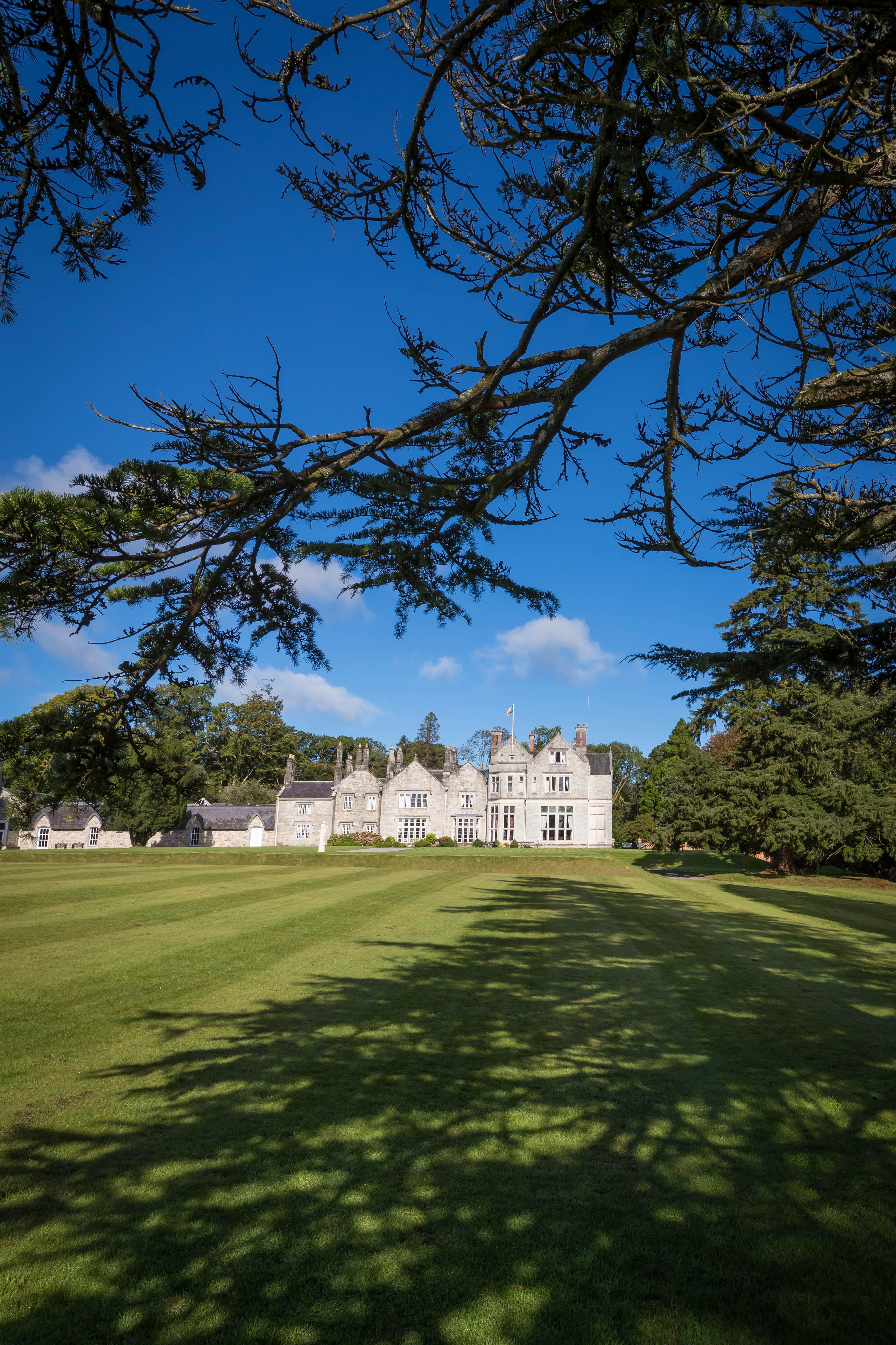 Отель Lough Rynn Castle Mohill Экстерьер фото
