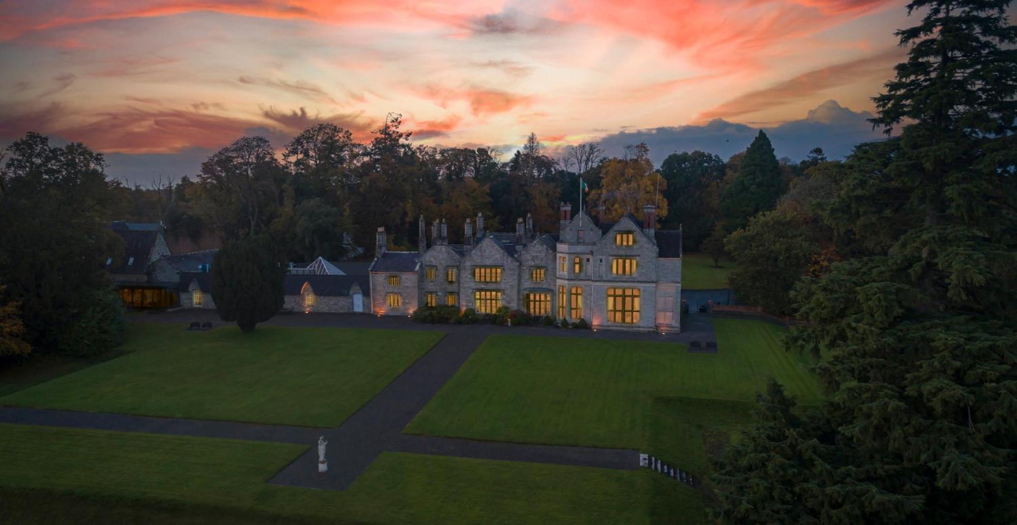 Отель Lough Rynn Castle Mohill Экстерьер фото